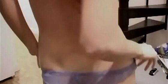aroused britney cums hard