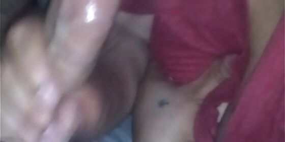 my girlfriends gives me a blowjob