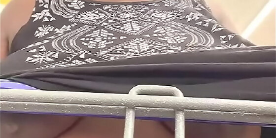 nookiescookies flashing her fans in walmart i hurt my tittie lol