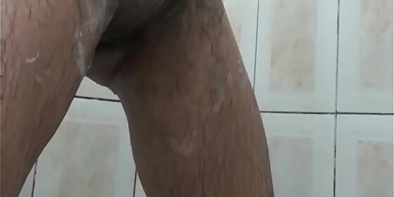 jacking off in the bath