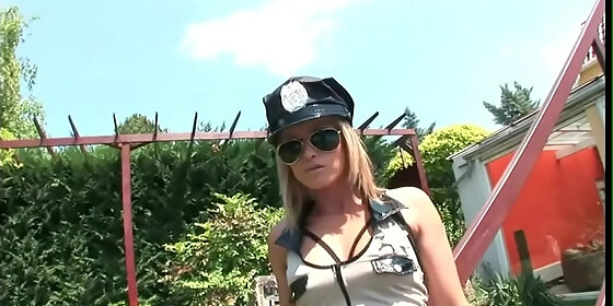 don t arrest me i ll fuck you