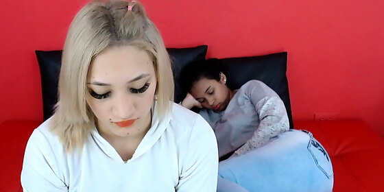 blonde and brunette lesbian babes love