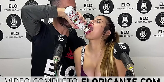 melita rojas swallows the cream in the spicy room of elo podcast