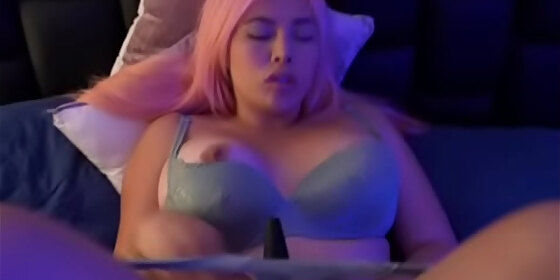 he masturbates on his s bed uchis screams with pleasure