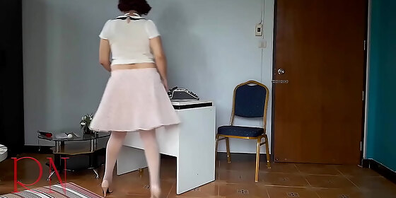 upskirt depraved secretary vintage sexretary no panties office milf nude office