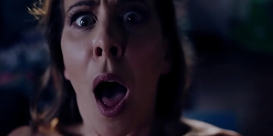 nympho milf goes crazy during lockdown cherie deville