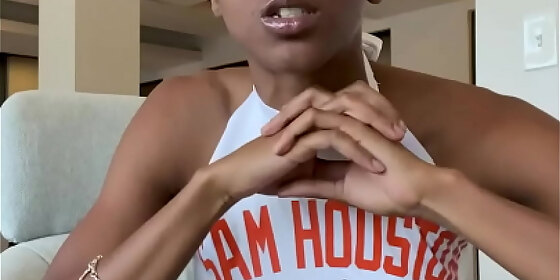 fit body black college freak claims relation to sha carri richardson breakherinx