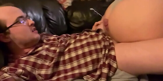 nearly cums on his own face from an assjob