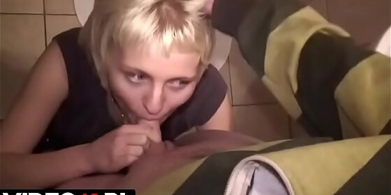 polish porn a friend from the neighborhood gives a blowjob in the bathroom
