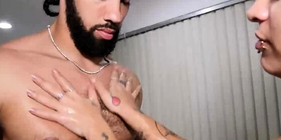 james thick lightskinnedfreak reeses