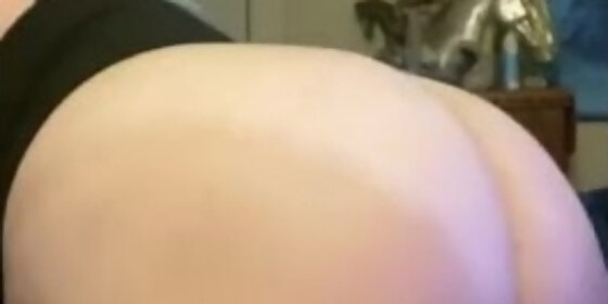 jerk off encouragement look at my tanned booty