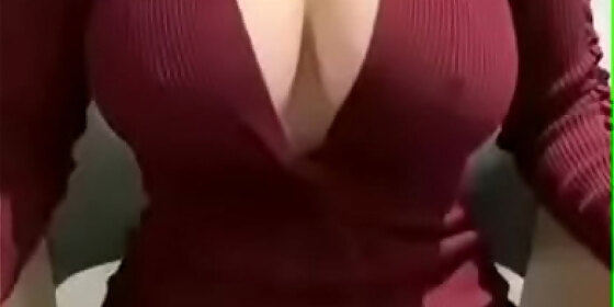 red dressed big boobs girl show boobs whats her name