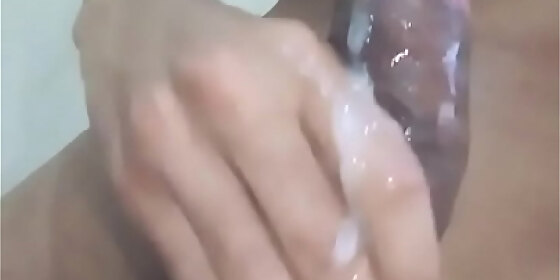 cumming before bath