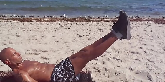 g t s gym tan sex the best abs in porn the jersey shore porn star the italian pound machine working out at beach