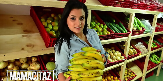 carnedelmercado joa cienfuegos charles gomez chubby brunette with big tits rides a big latino cock