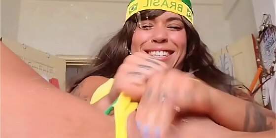 brazilian squirting during the cup