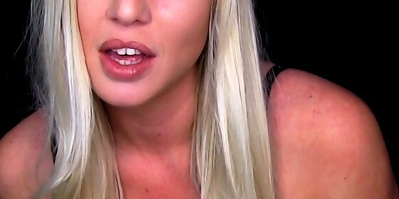 lexi luxe old losers love this blonde brat