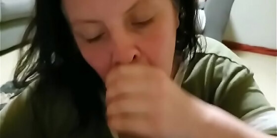amatureblowjob resaboo red lipstick