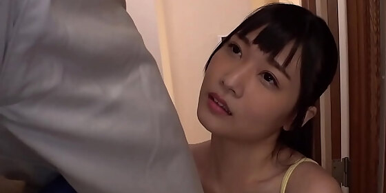 https bit ly 3kedxzi no bra i m excited to see an unprotected small titts girl revealing her nipples that erected in her clothes japanese