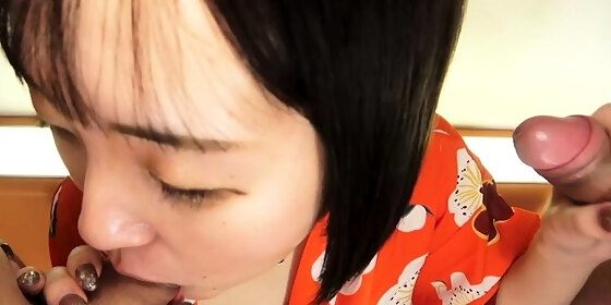what a nice idea getting this girl two cocks to suck on