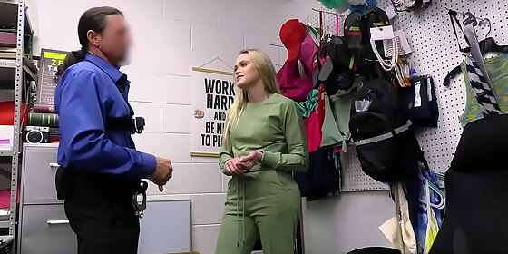 tommy gunn is more than happy to let chloe go after having sex with her