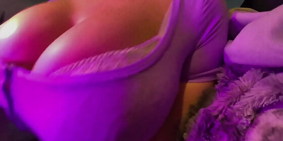 girl with big wet bouncing tits
