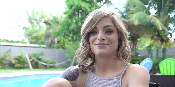 welcoming the cute and sexy roxy ryder to the industry
