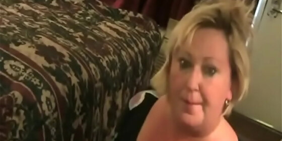 chubby wife sucks cock in motel add my snap chloescars
