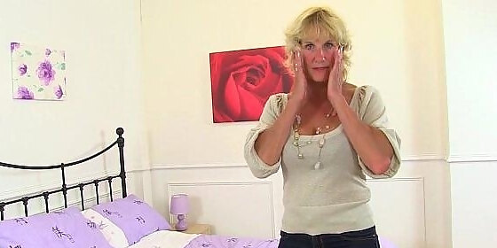 britains sexiest mummies part 25