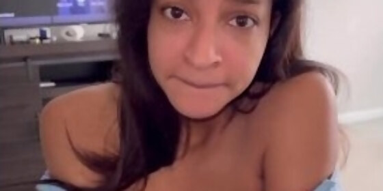 sexy ebony slut begs for cum on her face