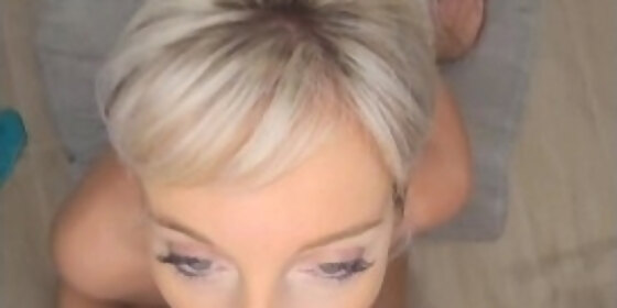amateur milf crazy eyes submissive blowjob