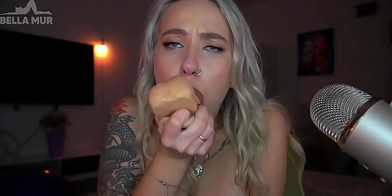 asmr slutty girl gives you a blowjob as a thank you roleplay