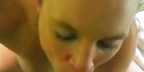 bella bey eats s dick with no hands