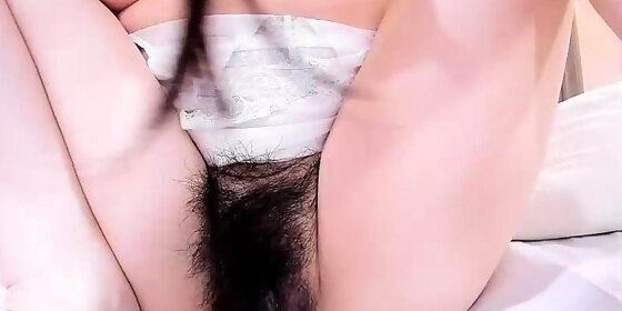 Amateur Teen Hairy - Amateur Teen Fingering Hairy Pussy HD SEX Porn Video 25:43