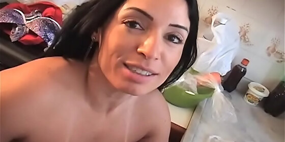 monica santhiago stuffed chocolate up her ass to relieve the burning but got so horny she eat the chocolate and licked her fingers