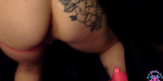 bleubrutalrose the devil wears pink heels big ass goth milf latex high heels metal dildo