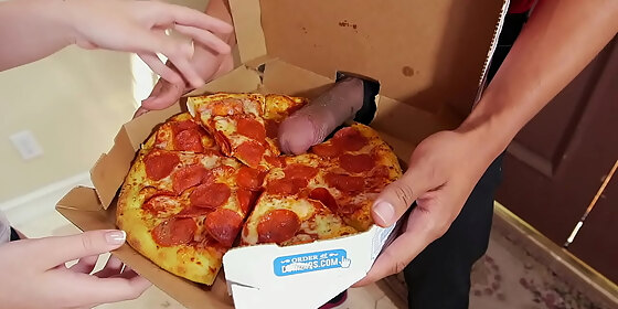magnum size pizza