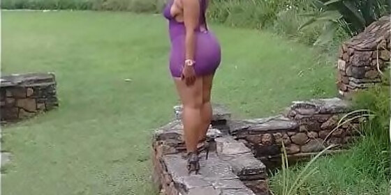 anita dollar