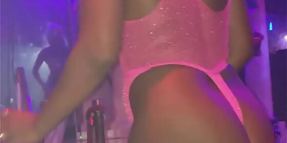 chillin at tampa strip club for my homegirls birthday