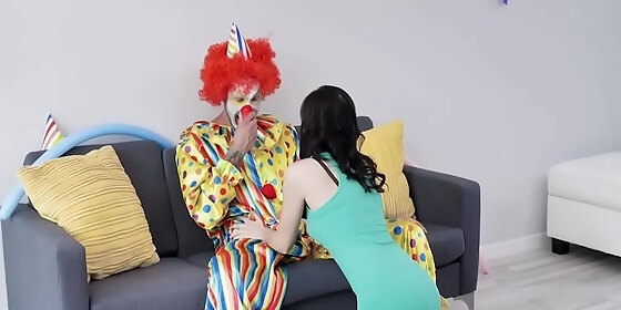 clown on her milf cunt alana cruise