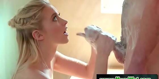 blondie masseuse gives to her client a soapy handjob chloe cherry mike mancini