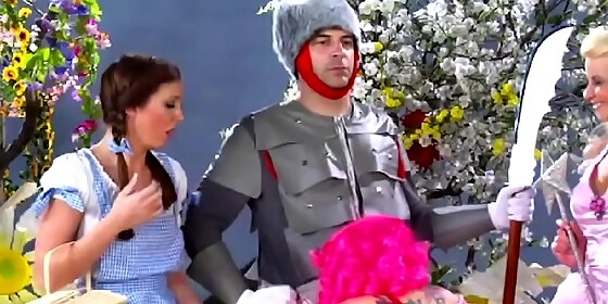 not the wizard of oz fantasy parody sex