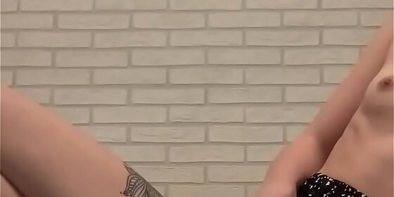 when i have to pee i just wet my skirt and the sofa