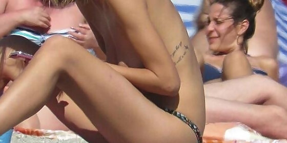 amateur young gorgeous topless teens beach voyeur close up video