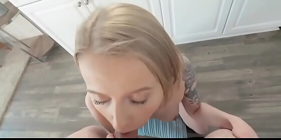 smallersis blonde petite teen stepsister stepbrother fuck in kitchen then stepmom comes home pov