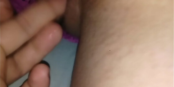i run the thong sideways and i put my fingers in my girlfriend