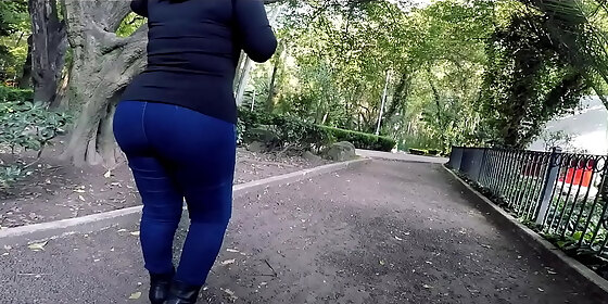 beautiful big ass mature walking in mexico