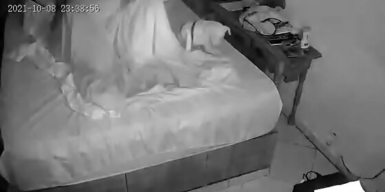 bbb 22 paty butt rides on the leader s cock thinking that in the dark it doesn t record