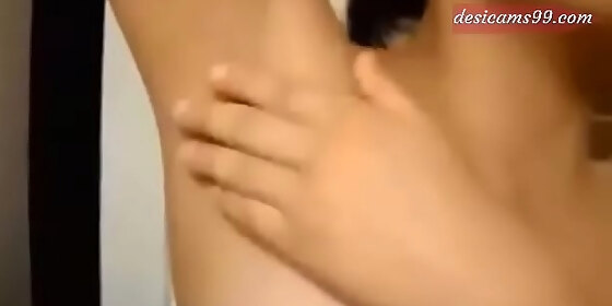 hostel hot girl shaving