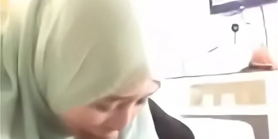hijab scandal aunty part 1